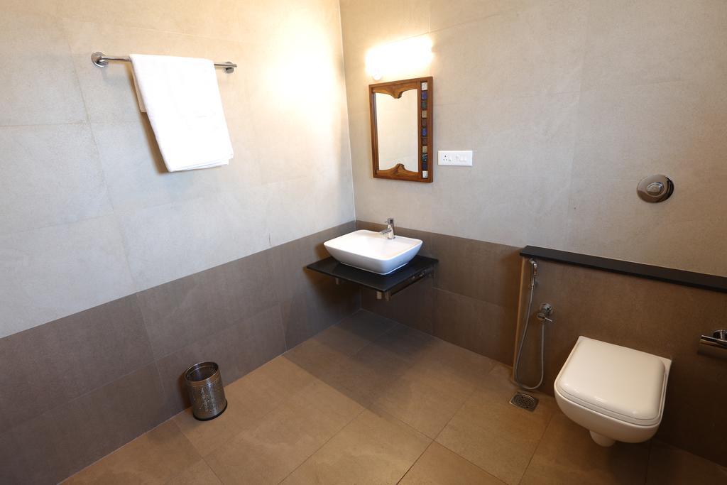 Hotel Raj Residency Puducherry Exterior foto